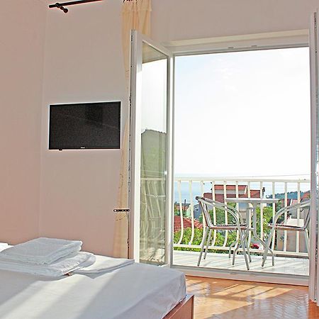 מאקרסקה Bougainvillea Apartments מראה חיצוני תמונה