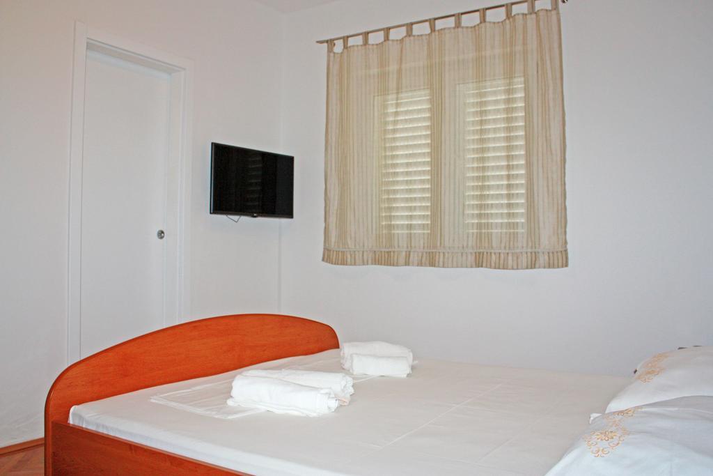 מאקרסקה Bougainvillea Apartments מראה חיצוני תמונה