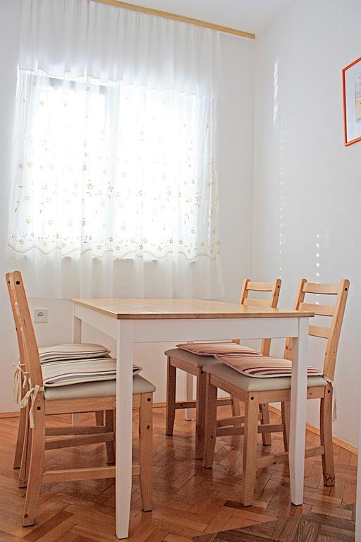 מאקרסקה Bougainvillea Apartments מראה חיצוני תמונה